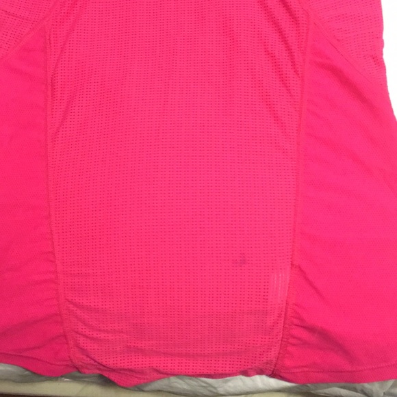 Lorna Jane Tank Hot Pink - Picture 4 of 4